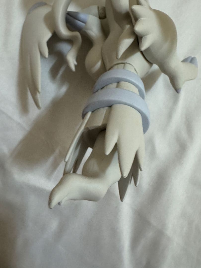 N エヌ　レシラム　ねんどろいど フィギュア　ポケモン　ポケットモンスター