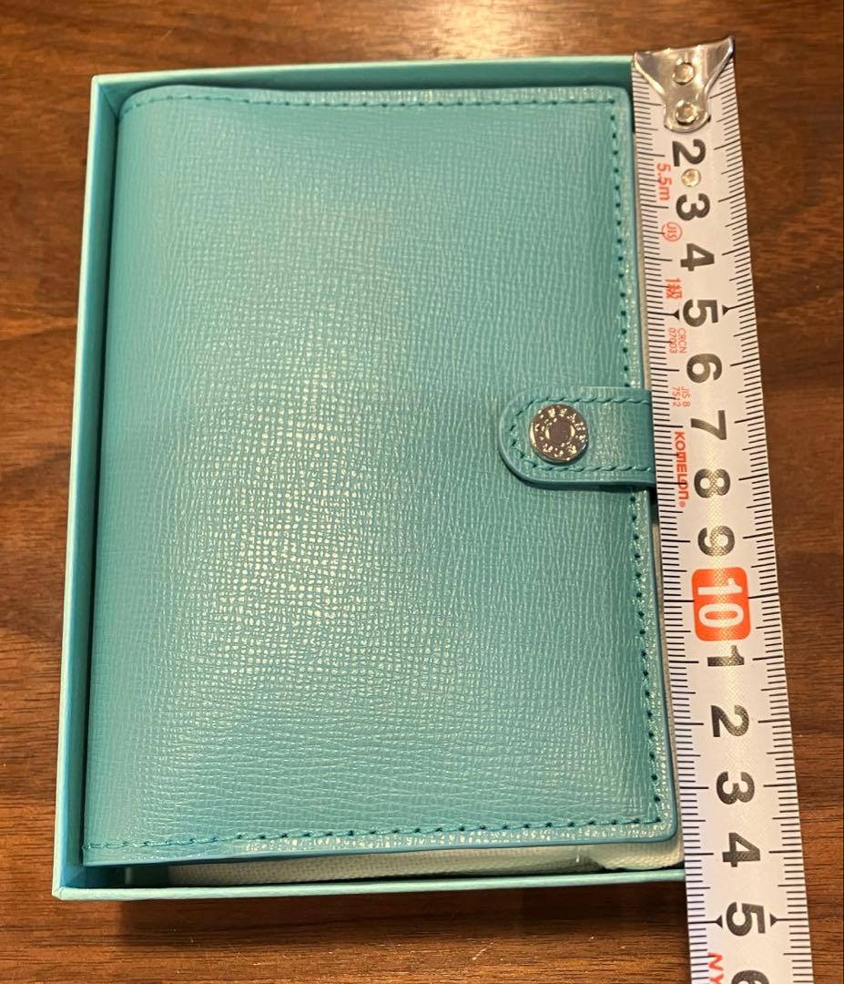 【新品未使用】ティファニー ターコイズブルー レザー パスポートケース