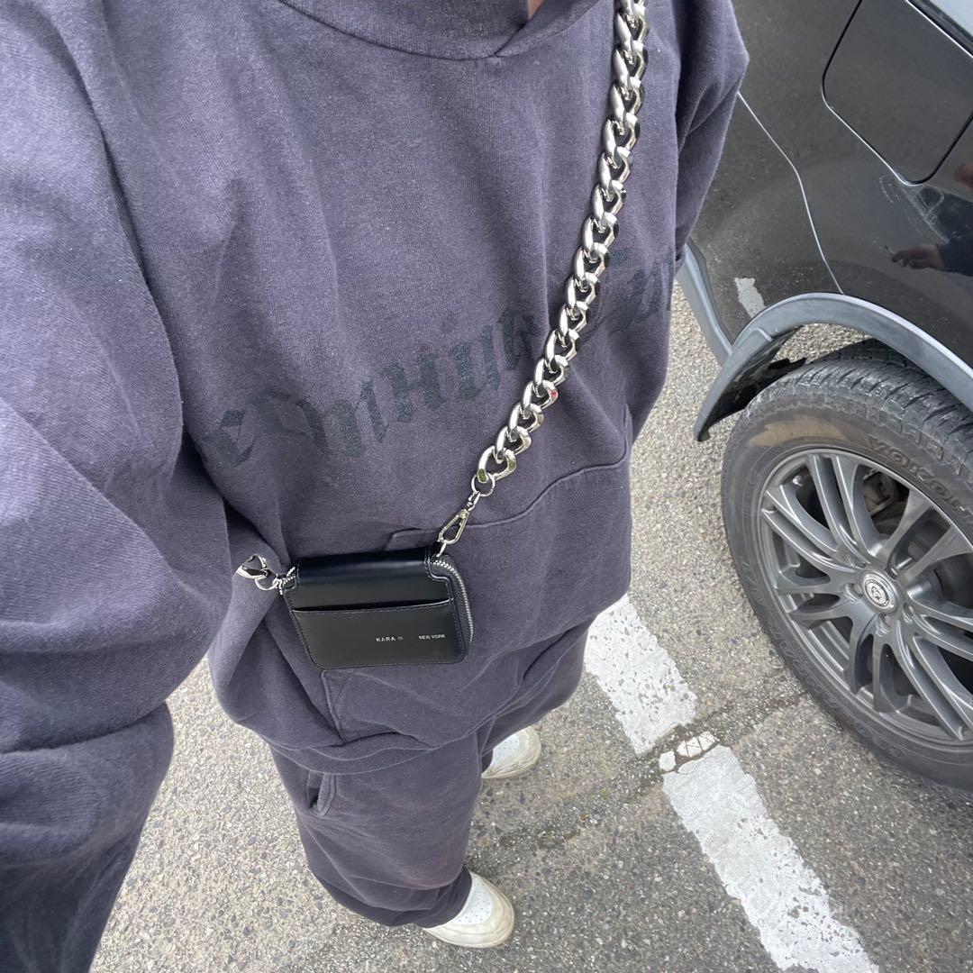 KARA チェーン ウォレット バッグ ケース
