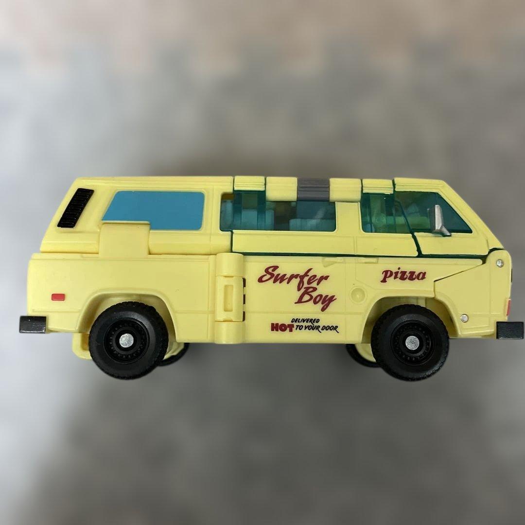 トランスフォーマー ストレンジャー・シングス コラボレーティブ コード・レッド