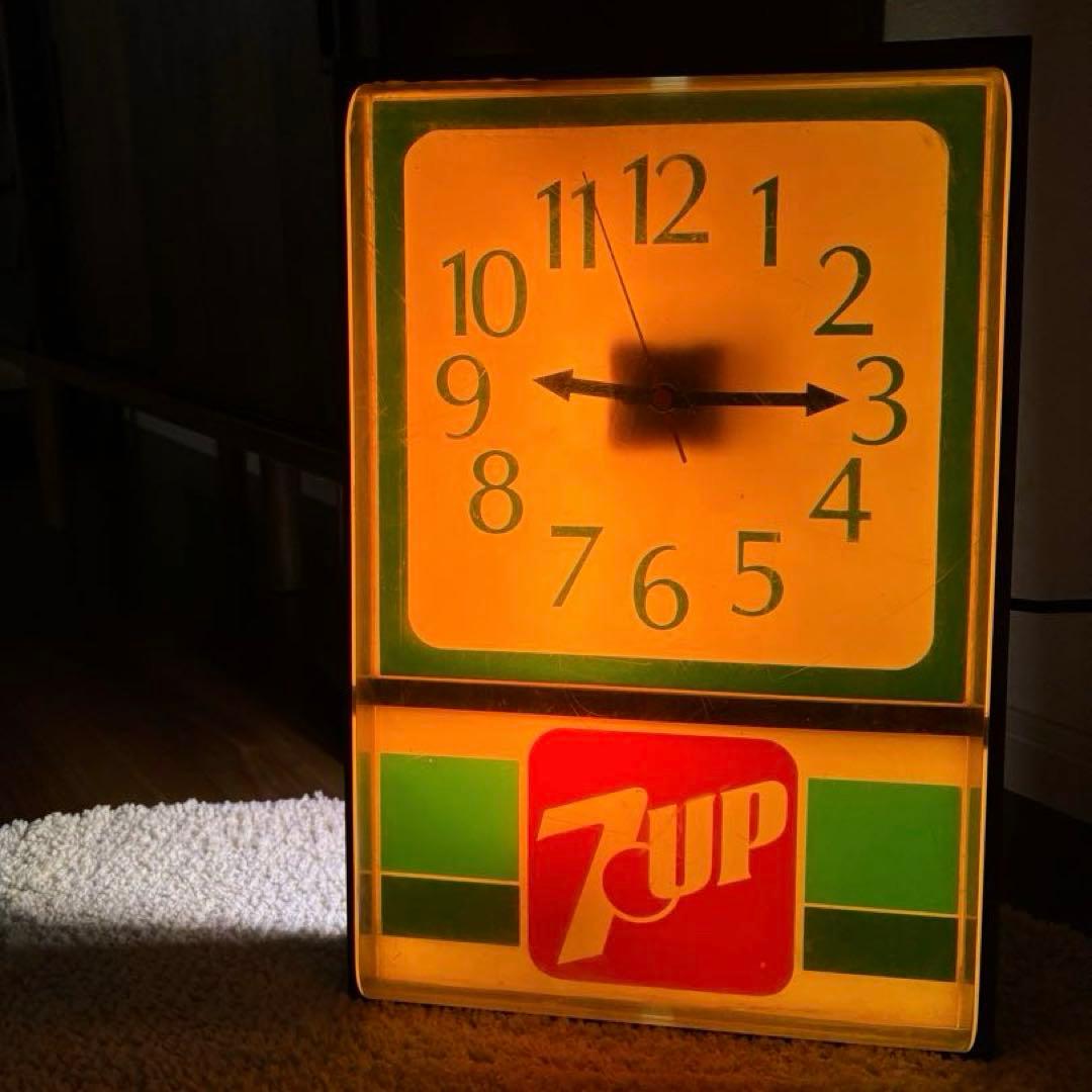 【セブンアップ 7up】ヴィンテージライトアップ時計　1970年代　動作確認済