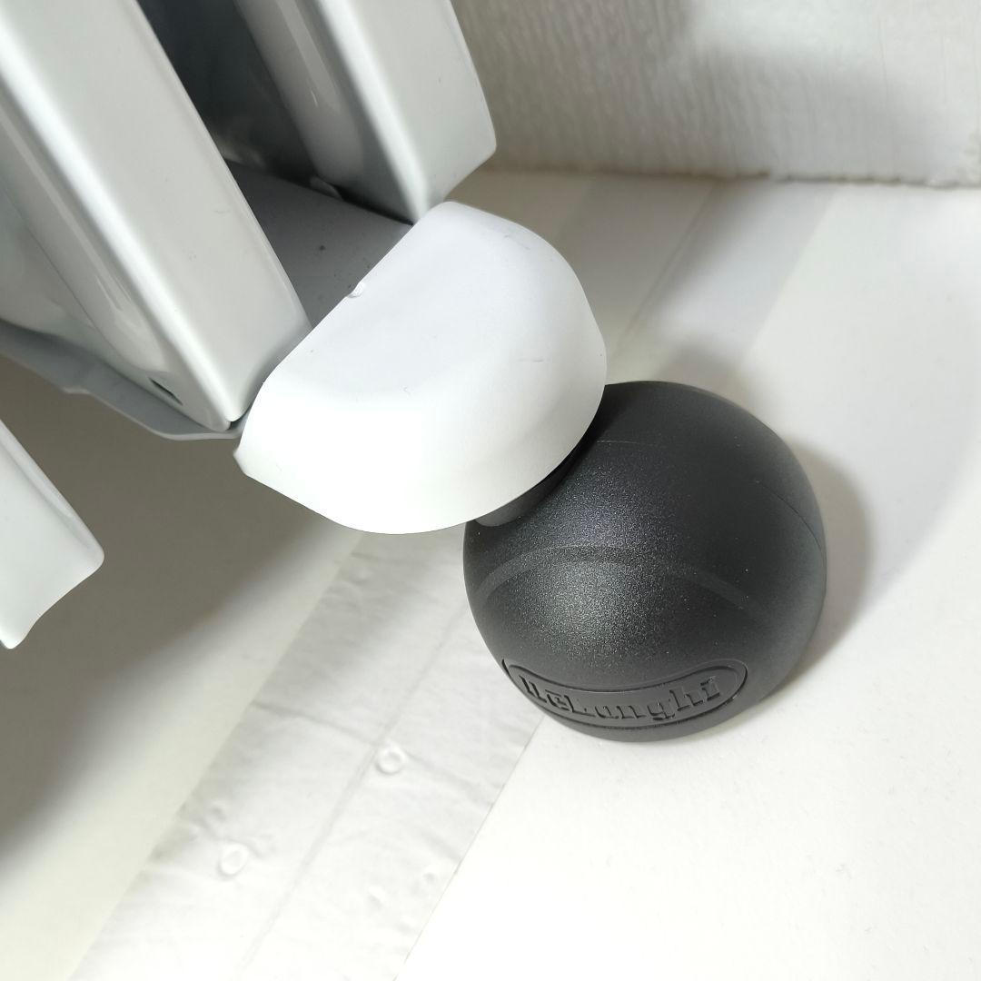 【美品】 デロンギ アミカルド オイルヒーター RHJ35M0812-DG