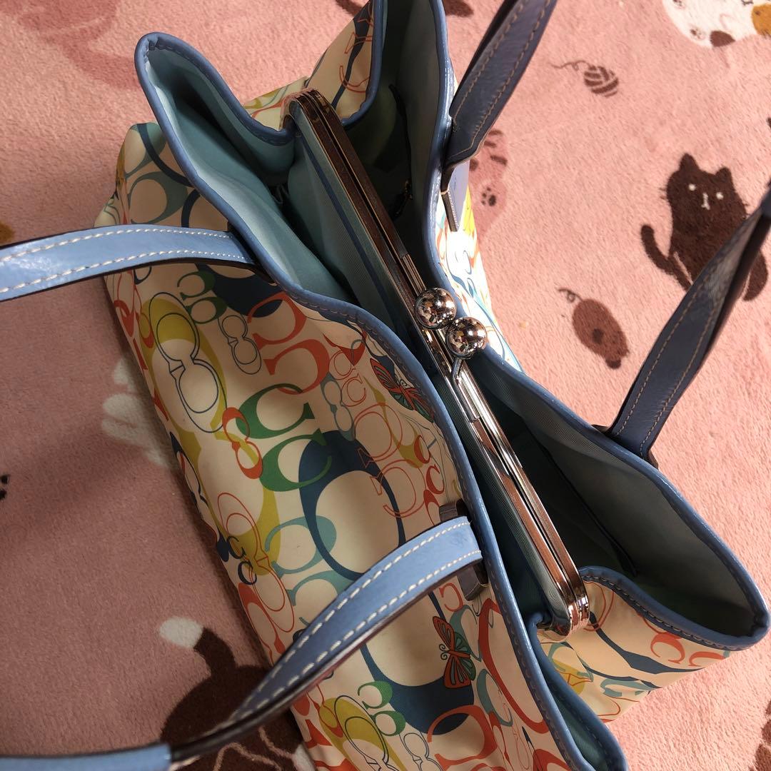 コーチ　がま口　ハンドバッグ