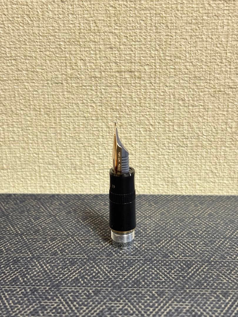 パイロット ジャスタス95 14k ネットブラック 中細字 万年筆