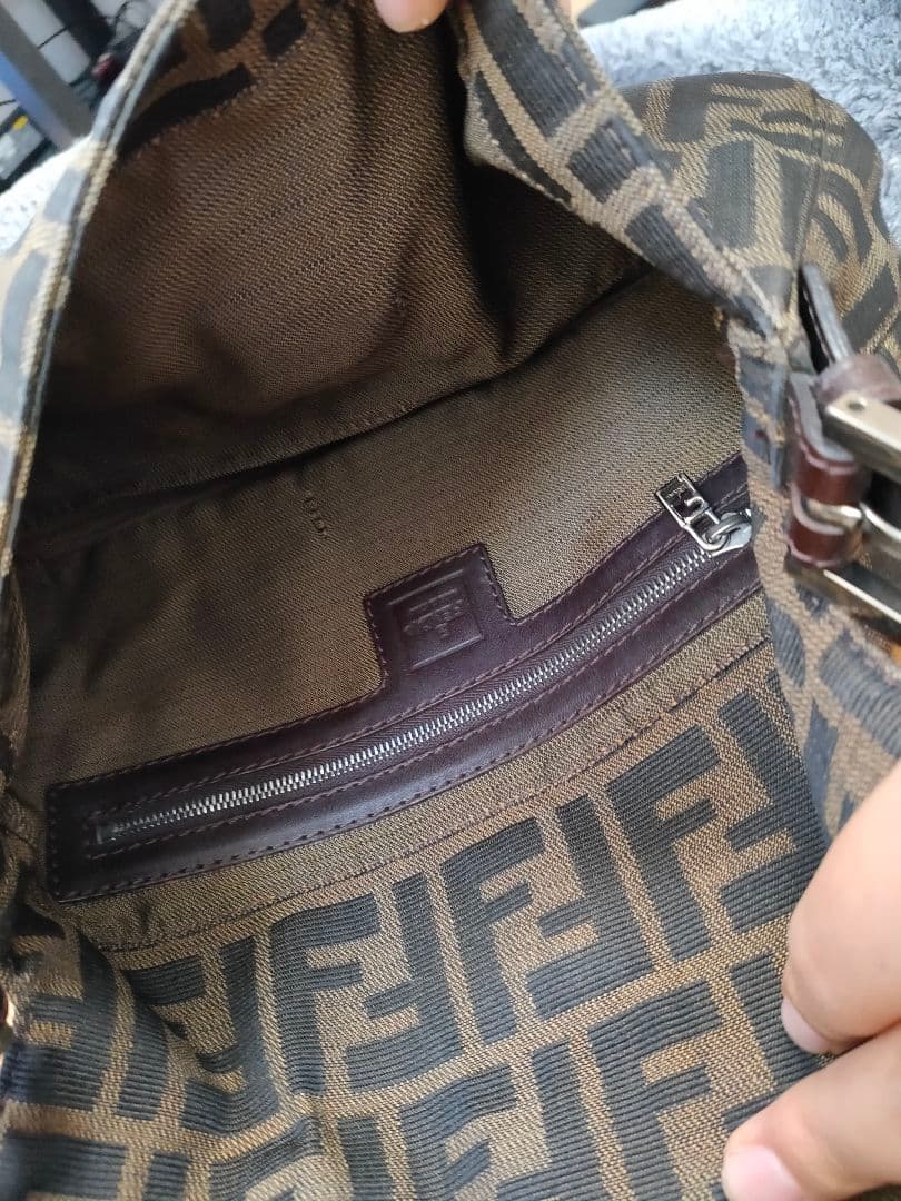 FENDI　バケット ショルダーバッグ