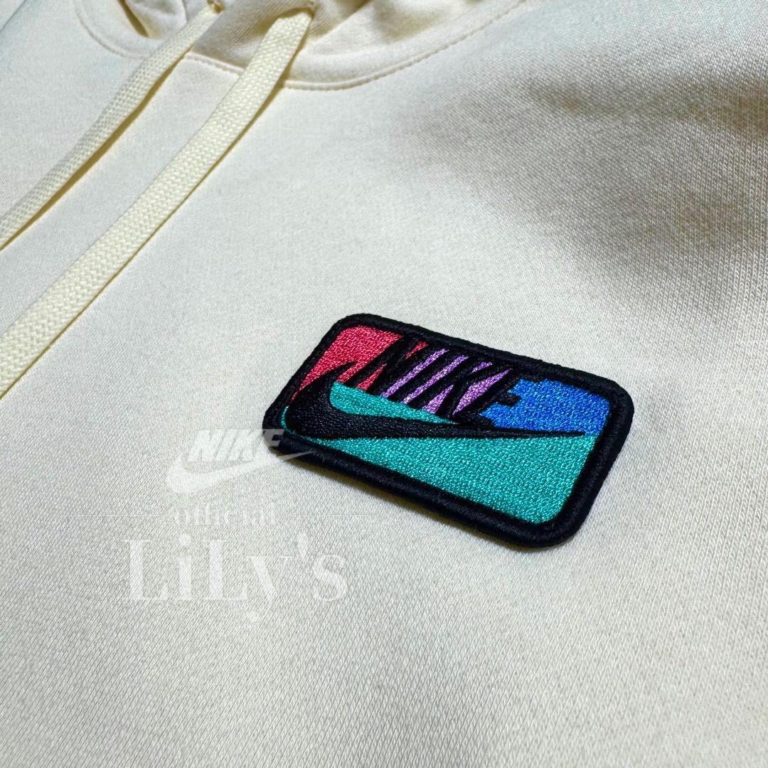 【Ｌサイズ】NIKE上下セットアップ　アイボリー　パーカー　ナイキ　新品未使用