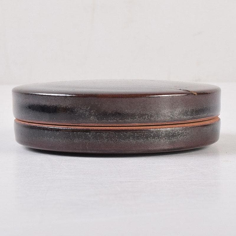 土渕善丕作　天目釉　木葉文　一文字香合　堀内宗完(兼中斎)極め箱　V　R9019