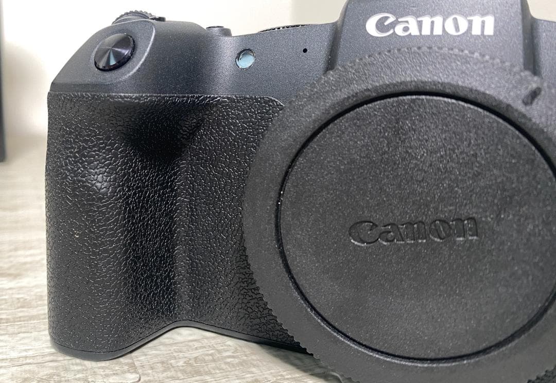 Canon EOS RP ボディ フルサイズ機 カメラ（箱つき）