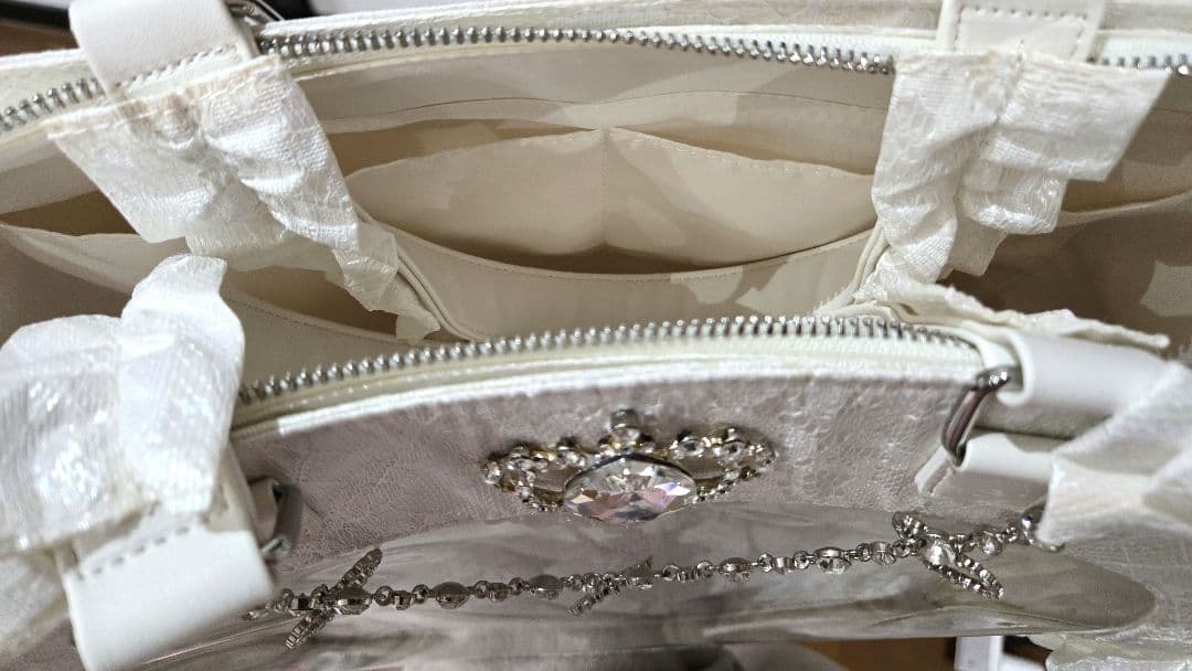 palelfy パルエルフィー オーロラレースBIG姫痛バ ホワイト 痛バッグ