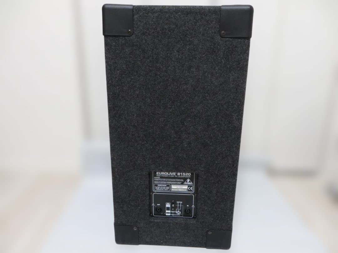 オ*ム様 ベリンガー EUROLIVE B1520 2ウェイ スピーカーシステム
