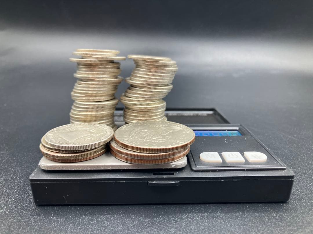 アメリカ 白銅貨25セント50枚 ケネディ50セント銀貨4枚 銀貨1ドル3枚