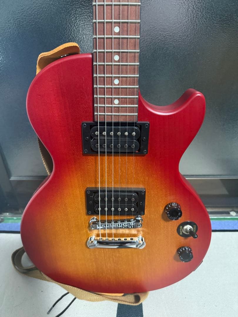 Epiphone エレキギター サンバースト