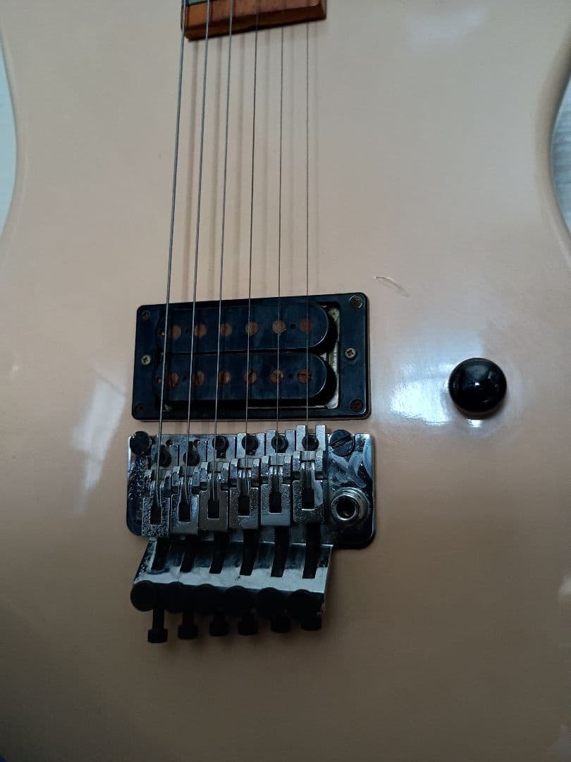 FERNANDESエレキギター STC-70？　フェルナンデス