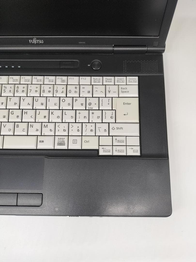 【FUJITSU】爆速 Core i7/新品SSD256GBノートパソコン B2