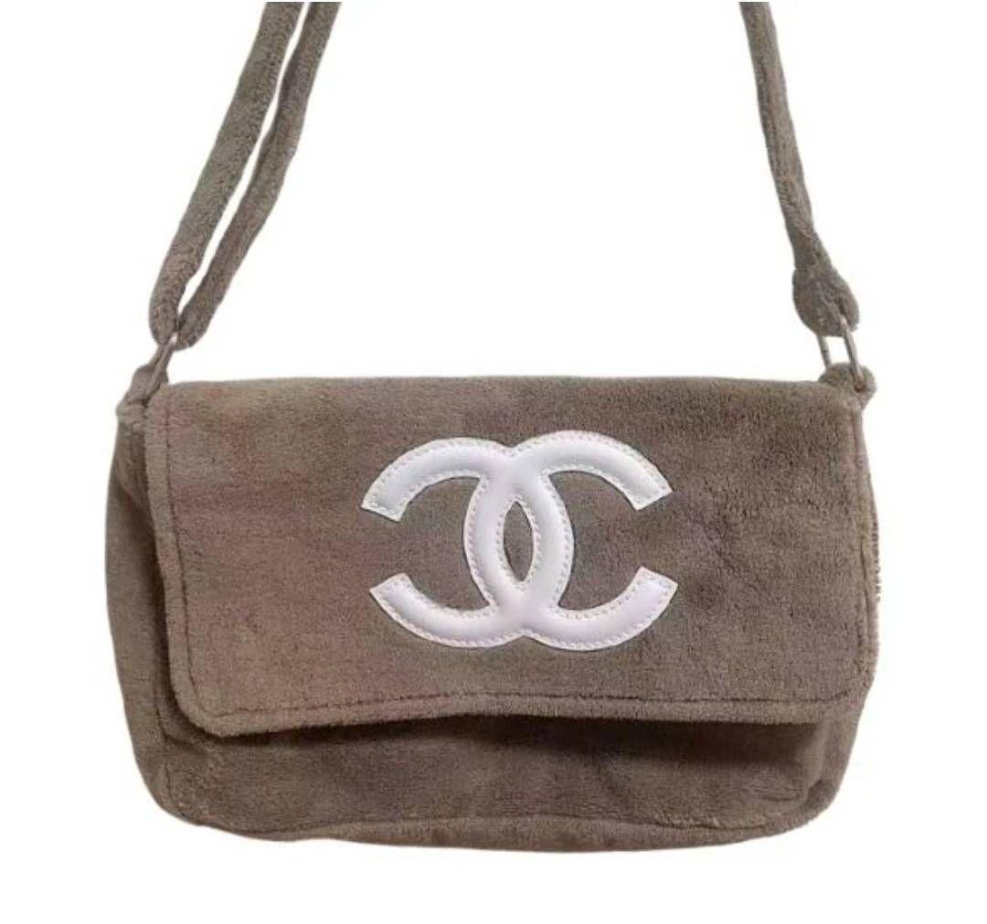 けーー ショルダーバッグ ベージュ ノベルティ