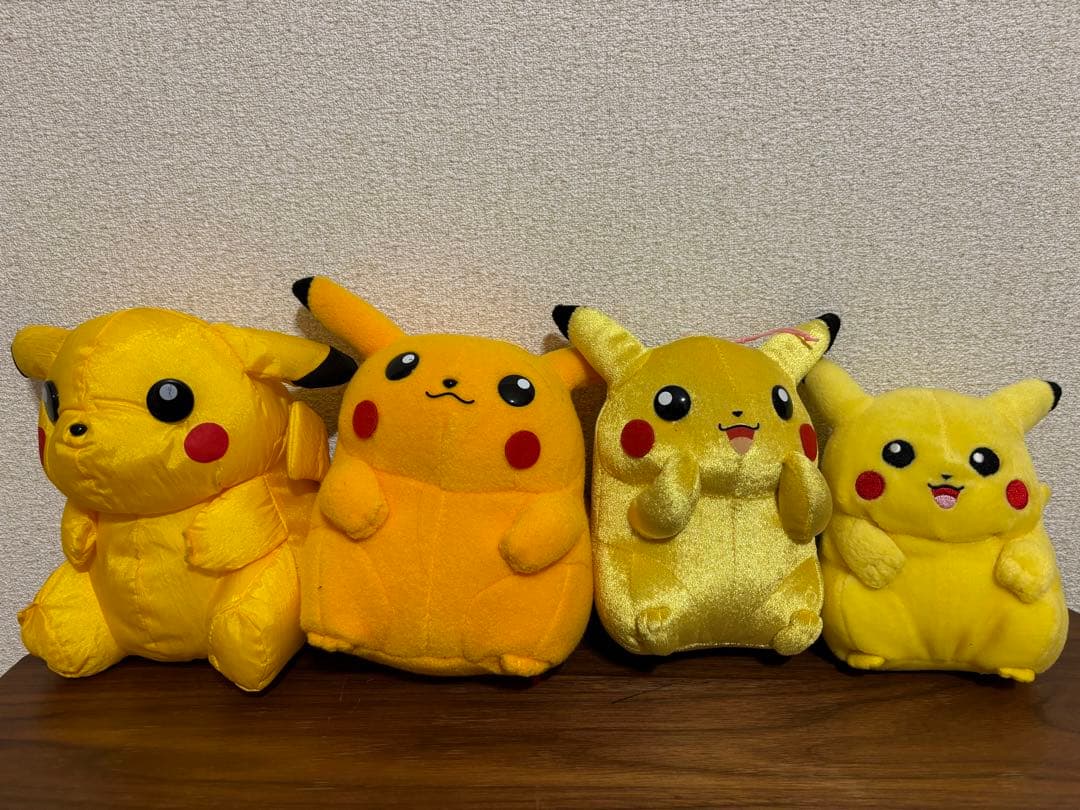 レア　希少　ピカチュウ ぬいぐるみセット 大中小