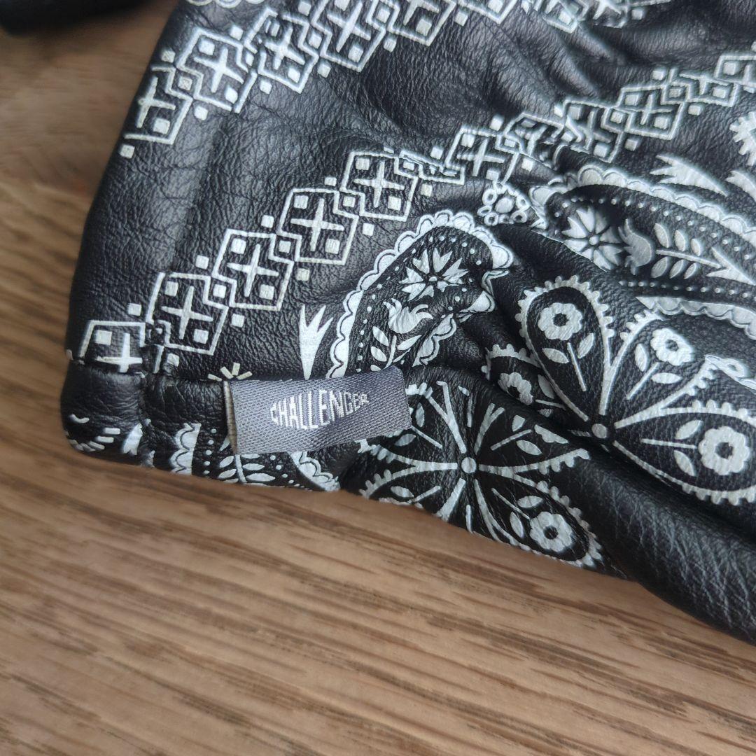チャレンジャーCHALLENGER バンダナ柄　グローブ手袋