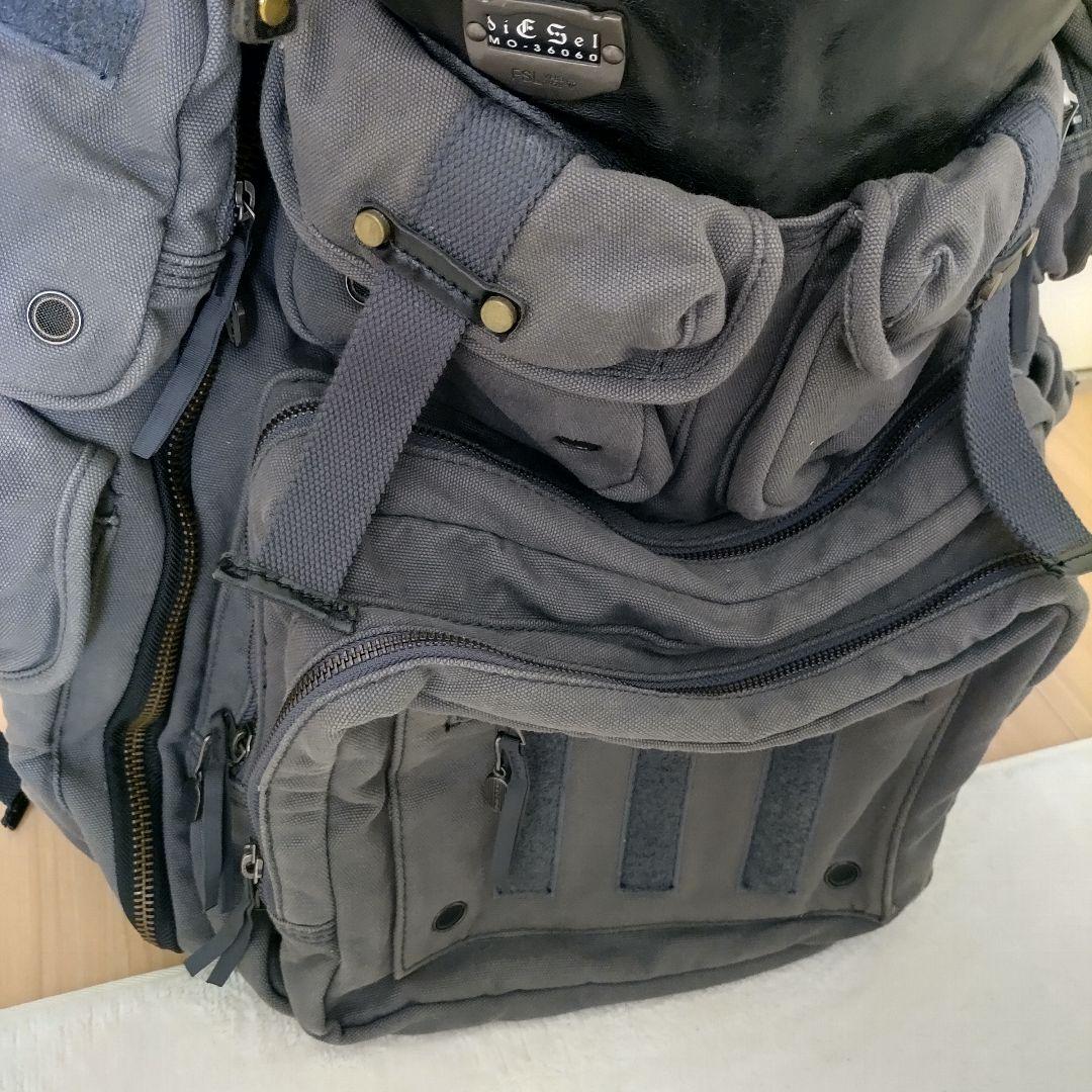 よっちゃん&アッ君　Diesel グレー キャリーバッグ