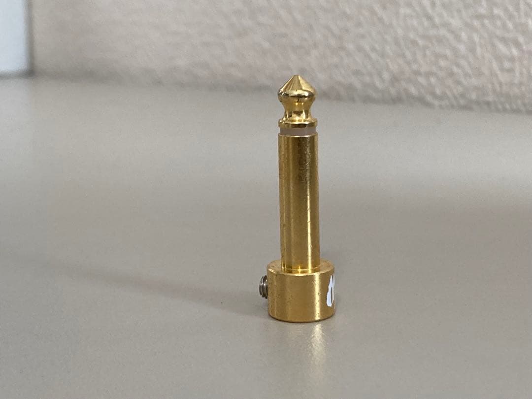 FREE THE TONE ソルダーレスプラグ