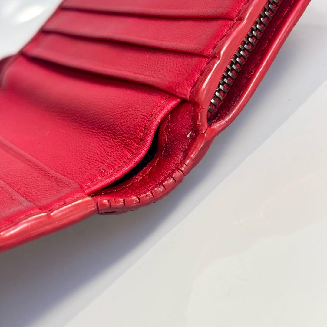 ボッテガヴェネタ イントレ 二つ折り レッド コンパクト ラウンドファスナー