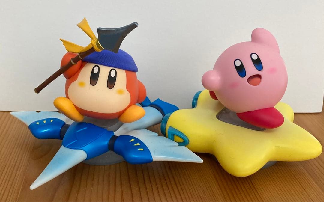 新品同様　カービィ ワドルディ amiibo マリオステッカー付き