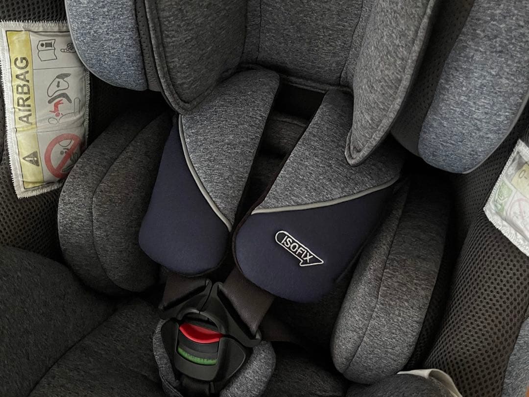 【綺麗】アップリカ クルリラ プロテクト ISOFIX R129 新生児