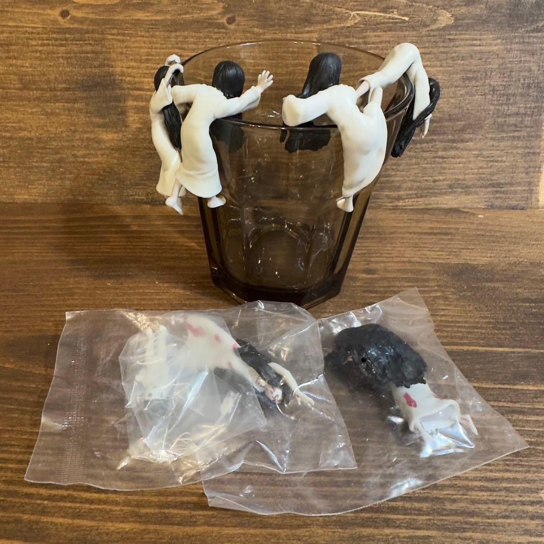 PUTITTO 呪いのフチの貞子 呪いのフチの伽椰子 with 俊雄