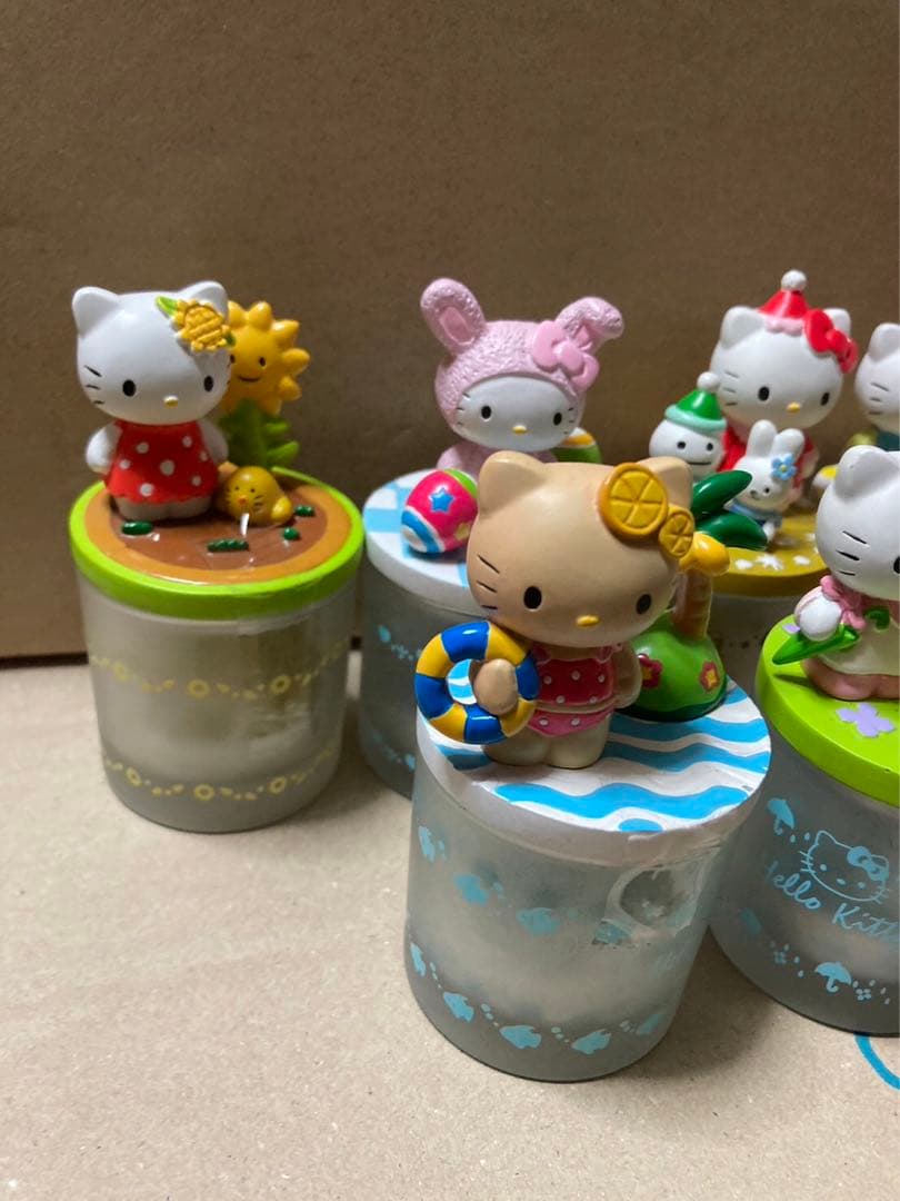 希少 ハローキティ キャンドル　千趣会　ベルメゾン マンスリー 2005 8種
