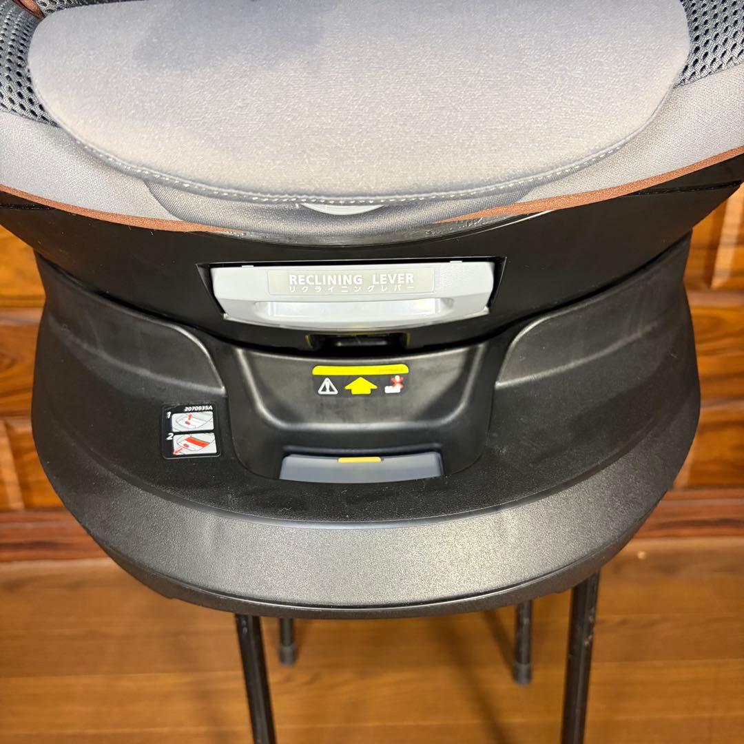 未使用級 エールべべ クルット R ウィISOFIX対応 チャイルドシート