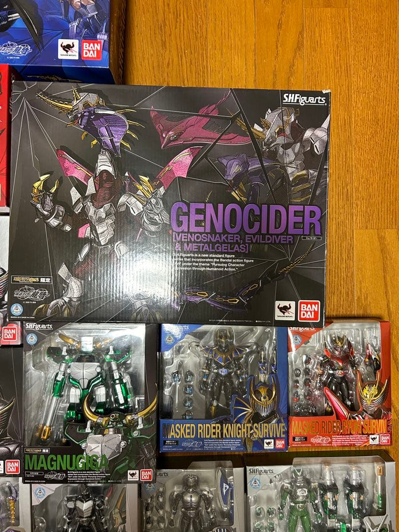 【美品】22点セット S.H.Figuarts 仮面ライダー龍騎シリーズ