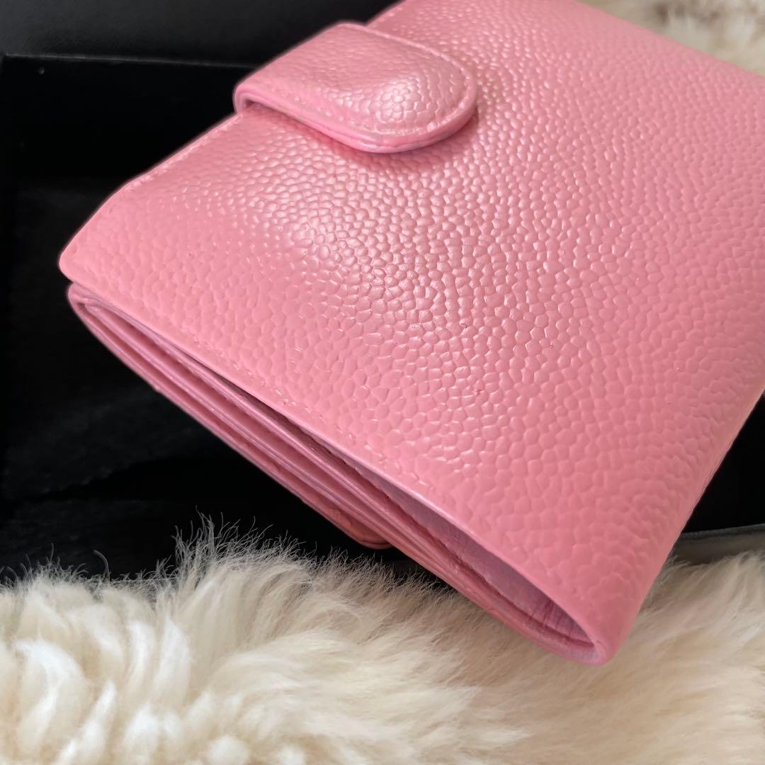 シャネル CHANEL 財布 二つ折りピンク キャビア ココマーク 正規品