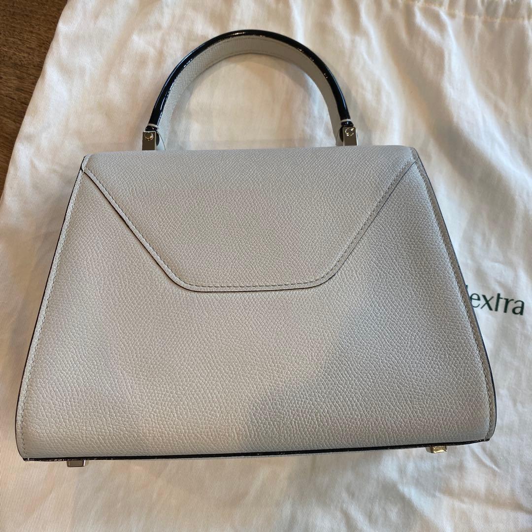 ヴァレクストラ イジィデ ミニ　オフホワイト