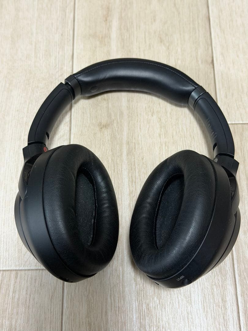 SONY WH1000XM3ワイヤレス　ノイズキャンセリング　ヘッドホン