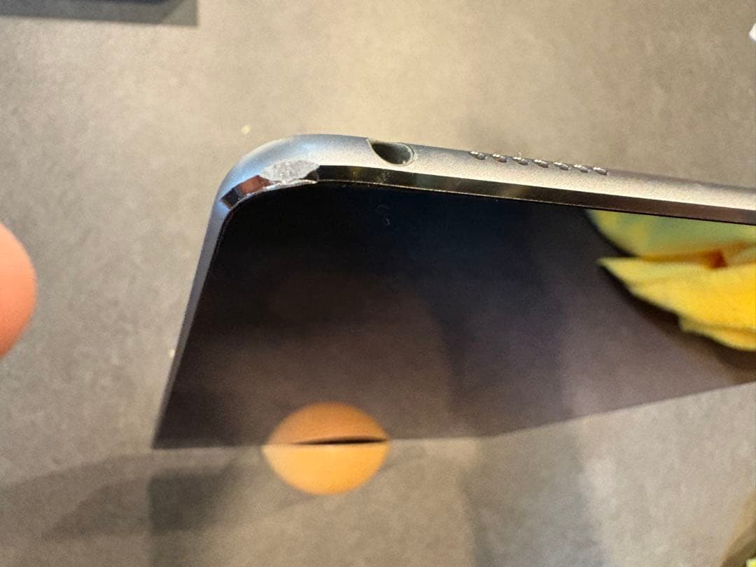 iPad pro 9.7 128GB 対衝撃ケース付き