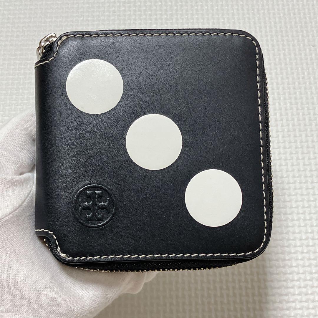 未使用TORY BURCH トリーバーチ　レザーラウンドジップ二つ折り財布　黒