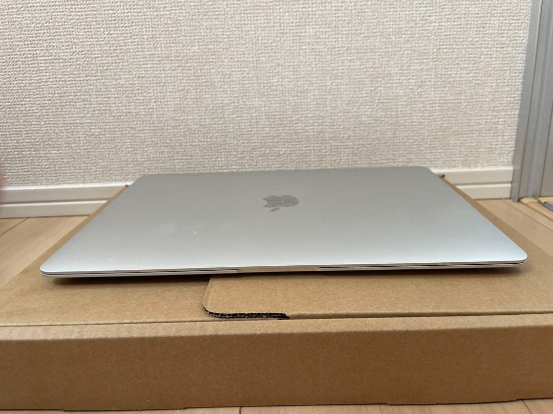 mac book air m1 メモリ8GB