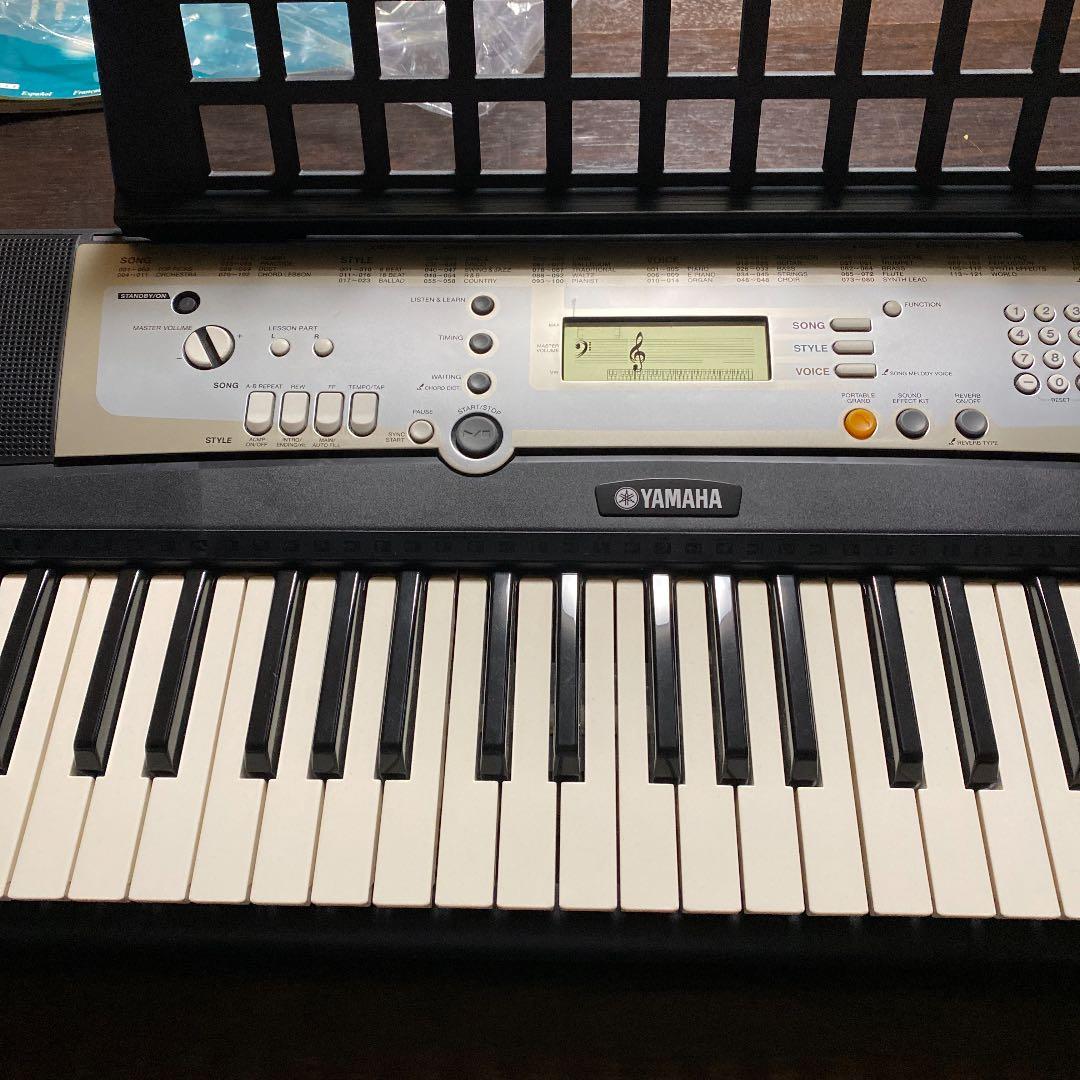 YAMAHA 電子ピアノ E203