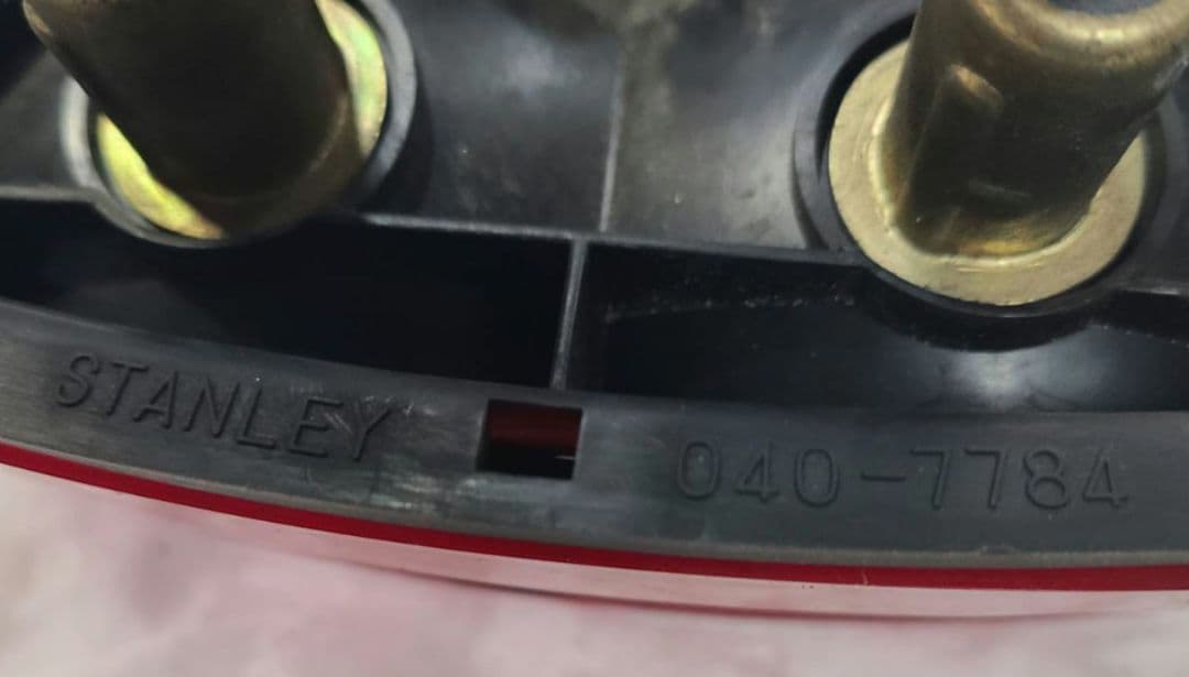 カワサキ ゼファー1100 テールランプ