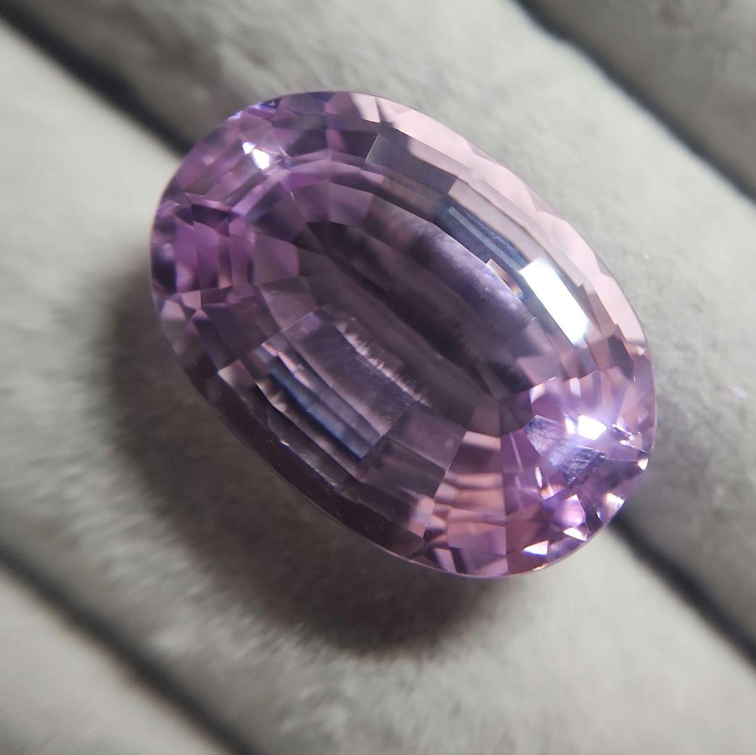 超高級！天然特大クンツァイト21.961ct