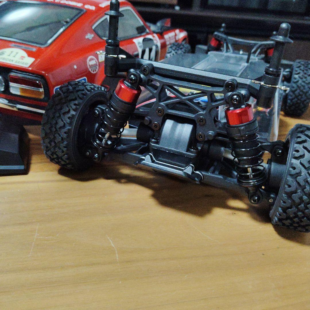 京商 ダットサン240 Z新品 LEDライト 埋め込み　バッテリー、充電器付き！