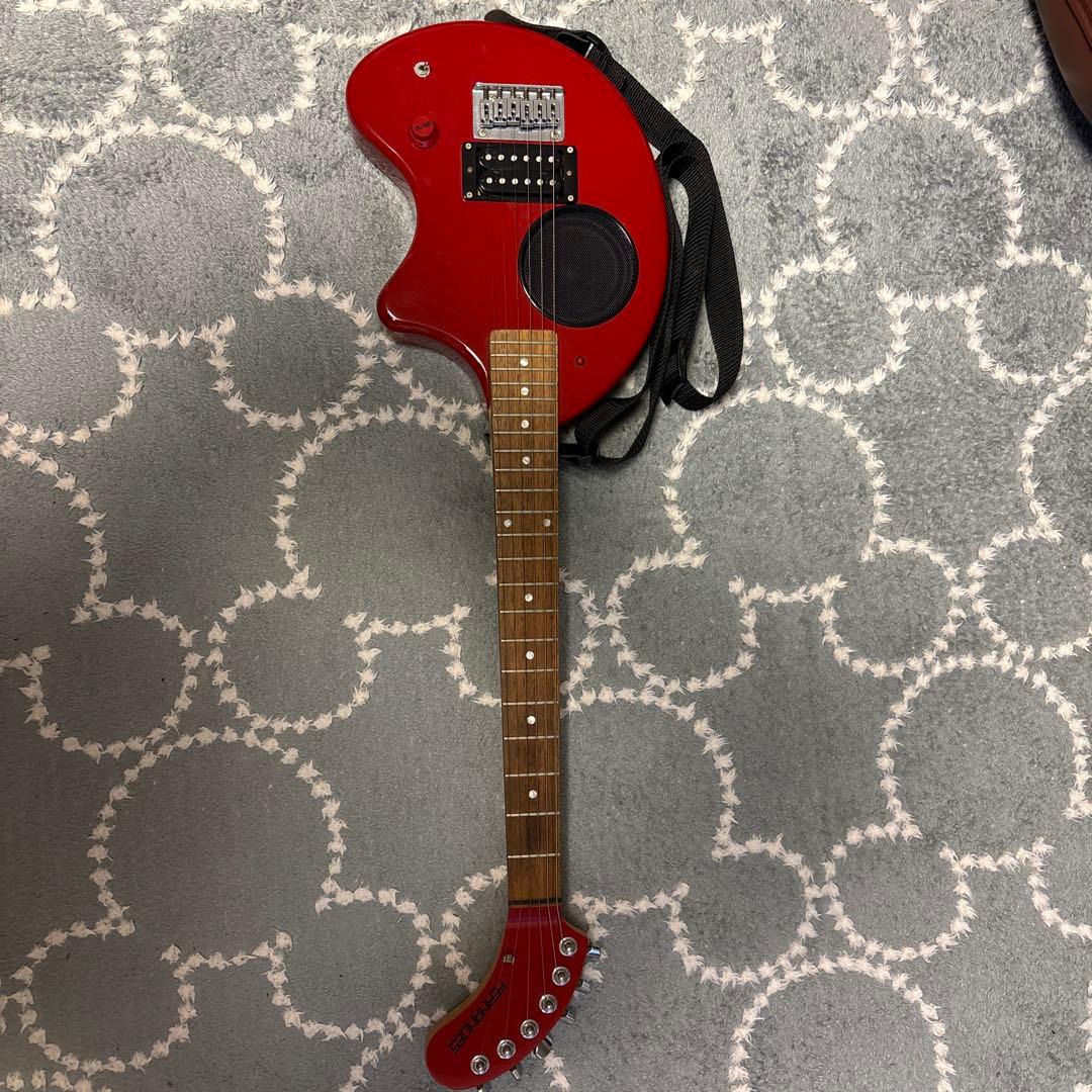 FERNANDES　フェルナンデス　ZO-3　レッド　コンパクト　アンプ内蔵