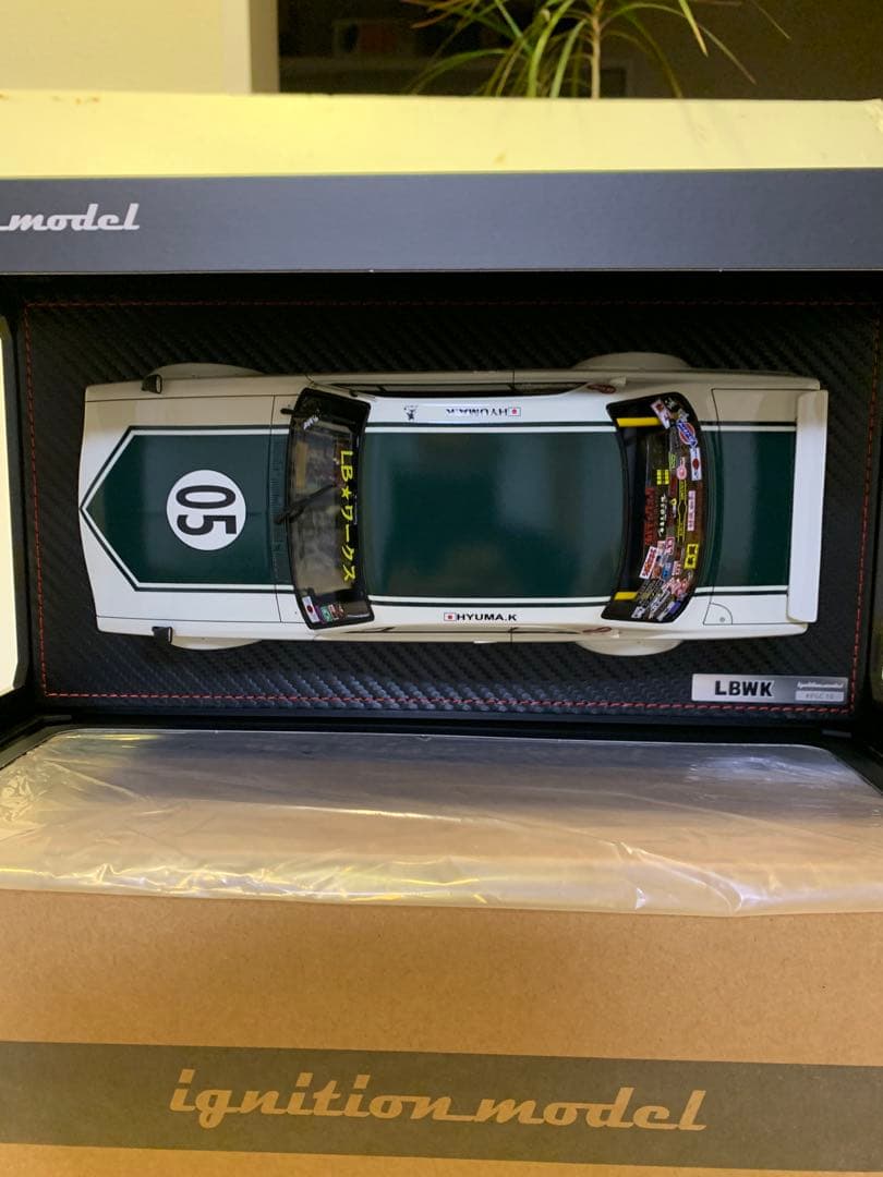 イグニッションモデル　1/18 LBWK限定　ハコスカ フィギュア付き2647