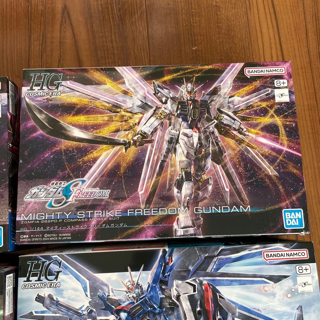 HG ガンプラ 4点セット　ガンダムSEED ガンダムSEED フリーダム