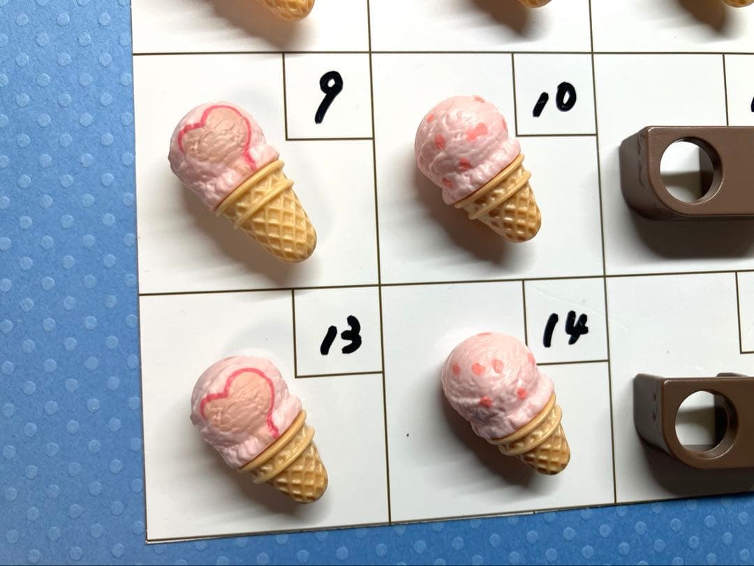 シルバニア　¥150小物（アイス）