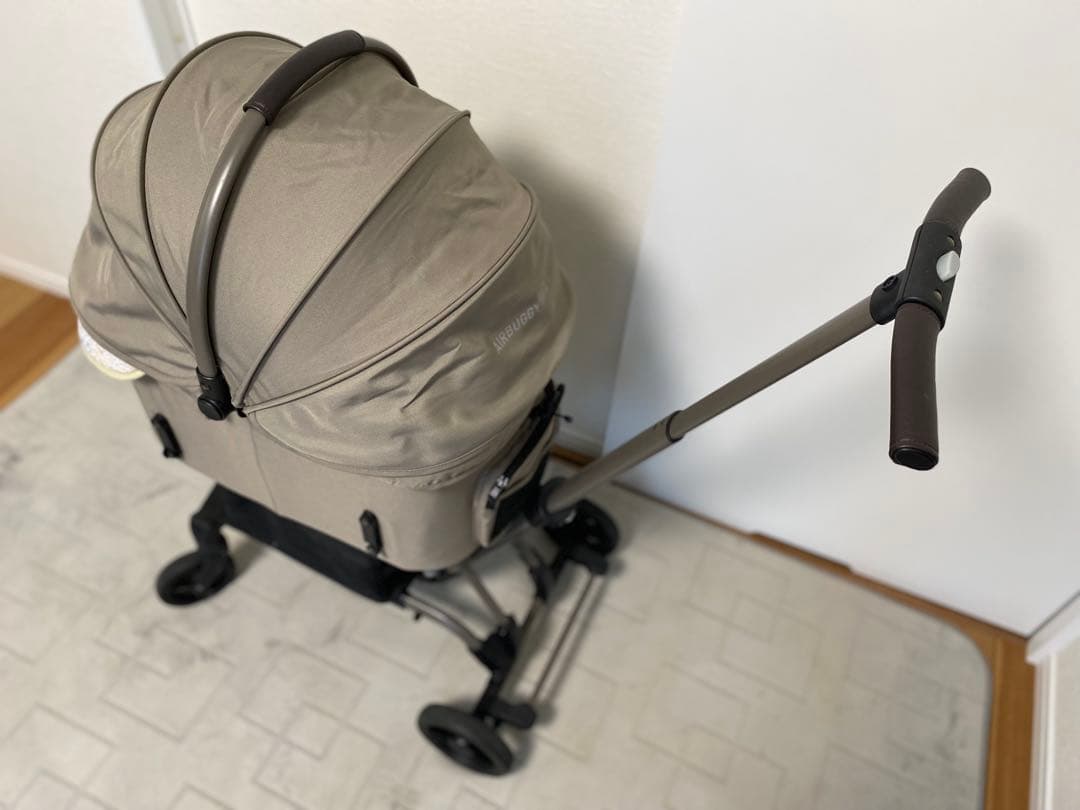 ARIBUGGY wiz x 初販限定花柄クッション付き　説明書付き