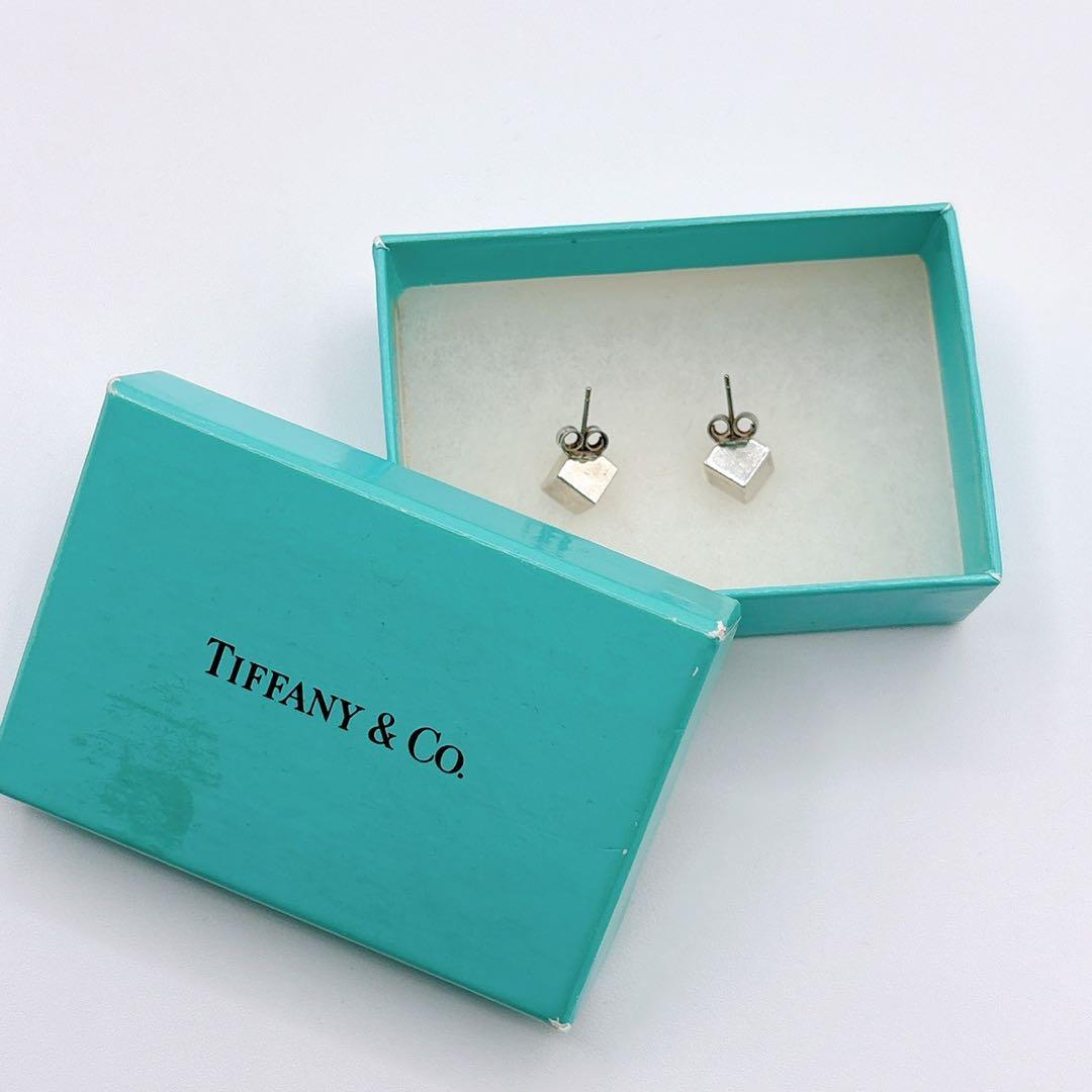 ティファニー　フランクゲーリー　キューブ　ピアス　SV925 シルバー