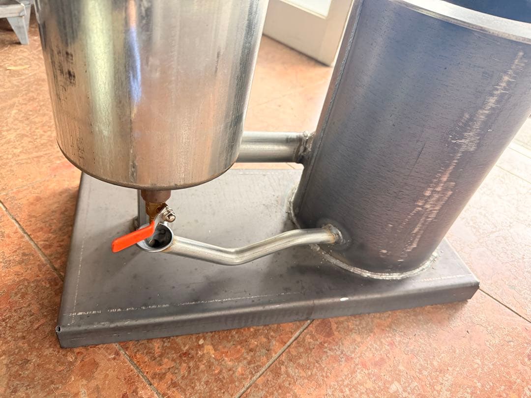 廃油ストーブ　耐熱塗装無し　送風機付き