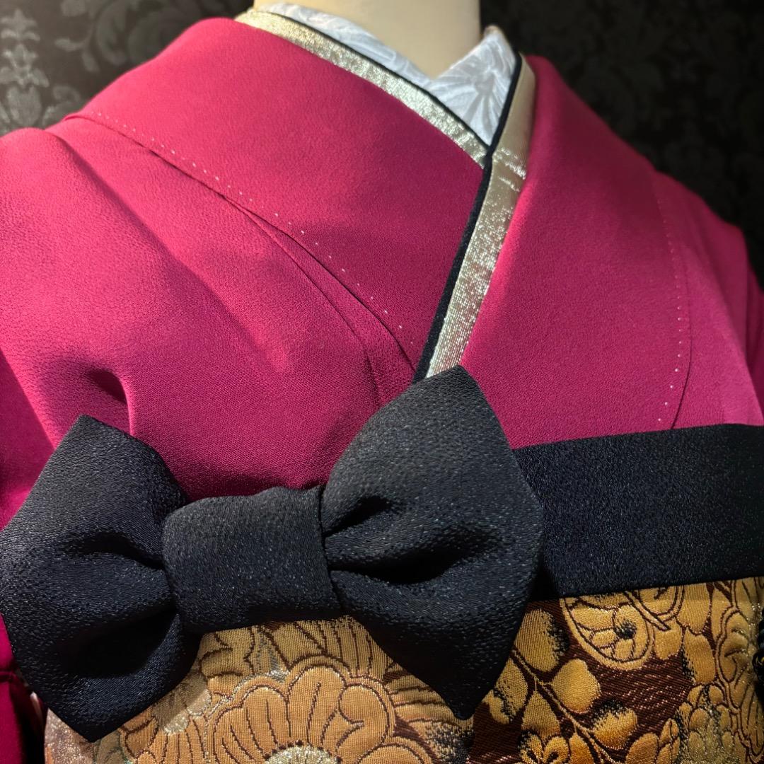 美品　牡丹　無地　金糸　珍品　逸品　振袖　フルセット 振り袖