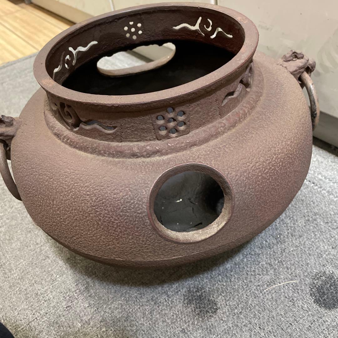 約33センチ×32センチ 茶釜　骨董品　鉄釜