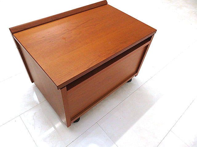 展示品 イタリア ポリフォルム リフトアップサイドテーブル　リフティングテーブル